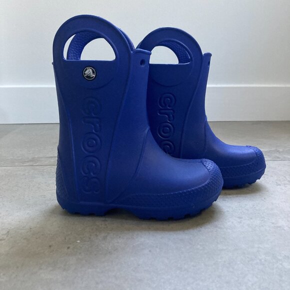 Crocs Kids Handle It Rain Boot - Picture 8 of 9